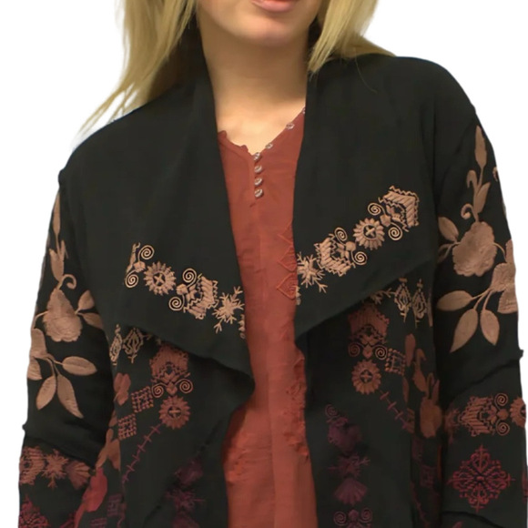 145. NWT WOMENS KYLA SEO XS (FIT L) DETAIL JACKET - Picture 2 of 5